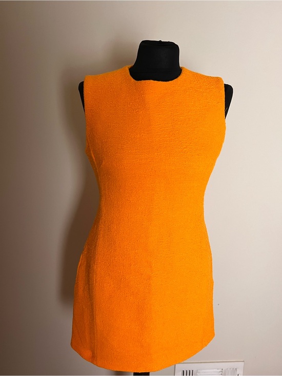 Zara Dresses & Skirts - Zara Sleeveless Orange Shift Dress - Bright Orange BOUCLE